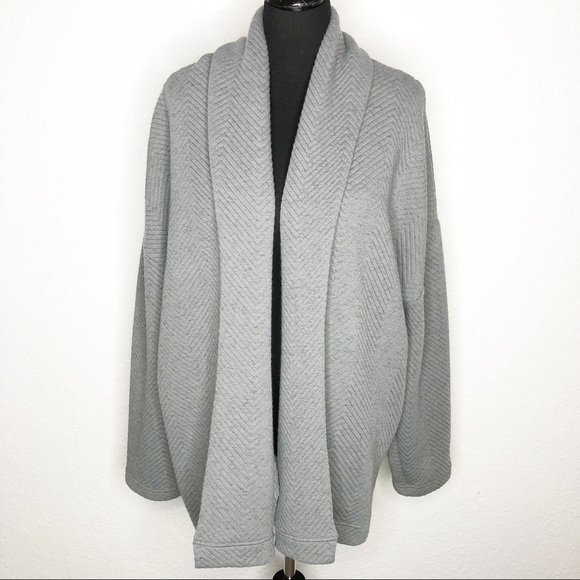 Fabletics Jackets & Blazers - Fabletics gray chevron quilted open front cardigan jacket size XL
